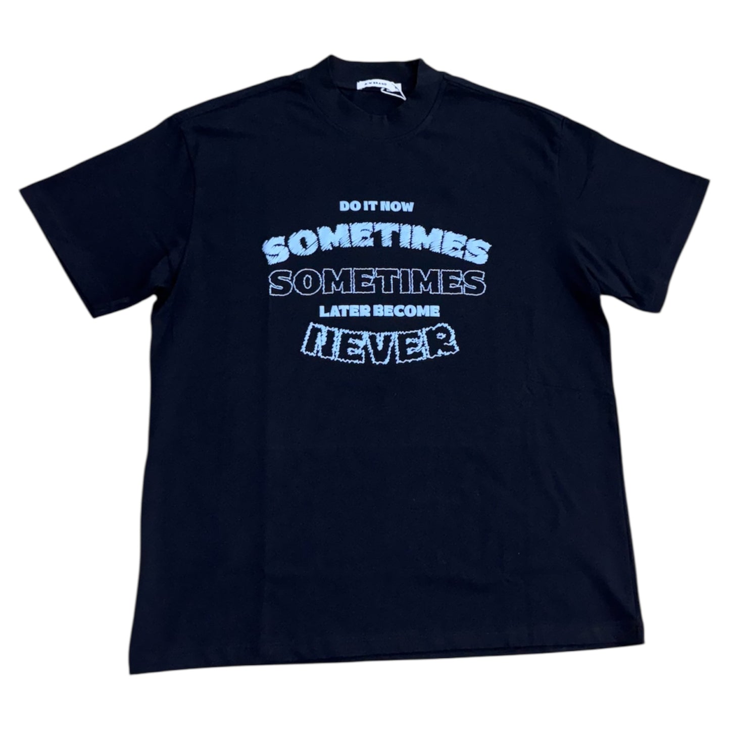 T SHIRT AW BRAND